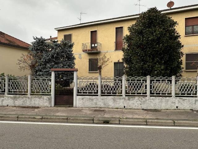 Appartamento in vendita a Rosate MI