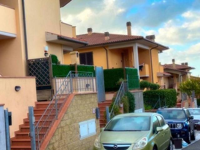 Appartamento in vendita a Rosignano Marittimo LI