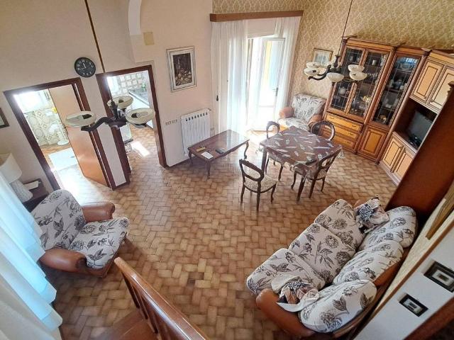 Appartamento in vendita a Rosignano Marittimo LI