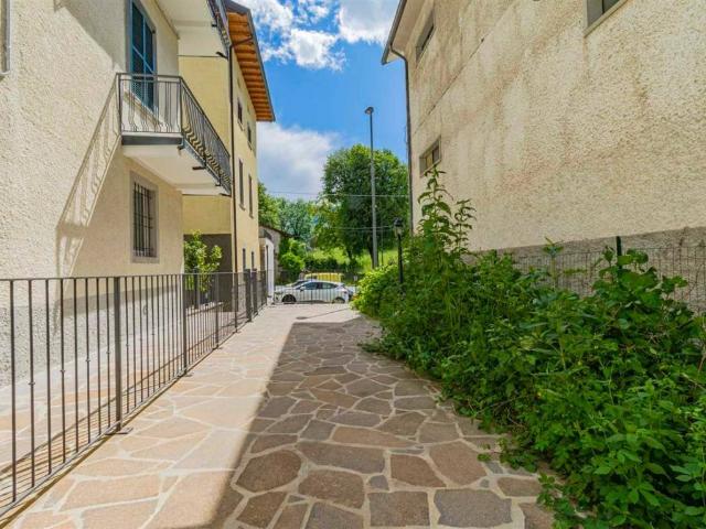 Appartamento in vendita a Rota d'Imagna BG