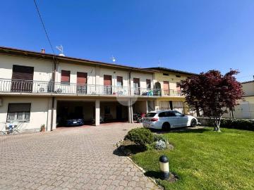 Appartamento in vendita a Rovato BS