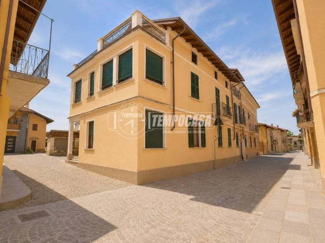 Appartamento in vendita a Rovasenda VC