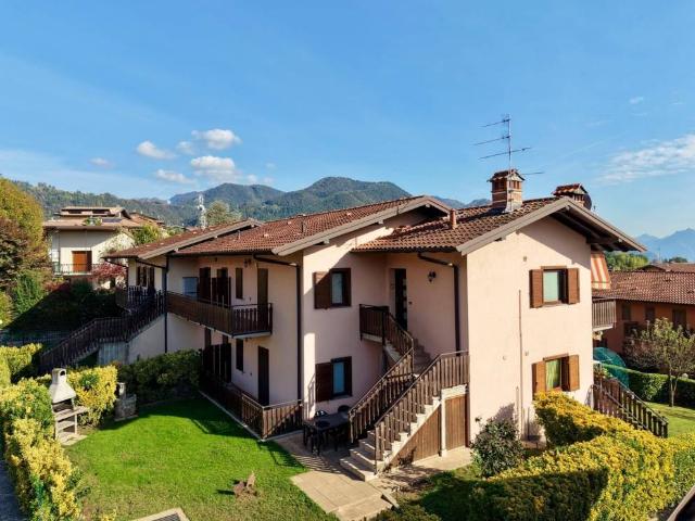 Appartamento in vendita a Rovetta BG