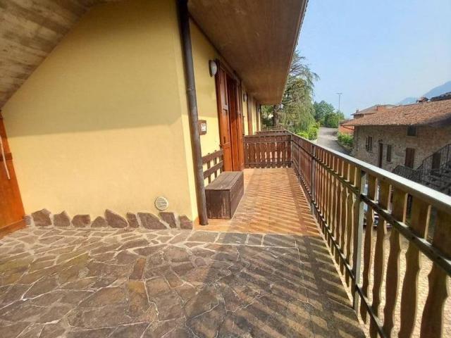 Appartamento in vendita a Rovetta BG