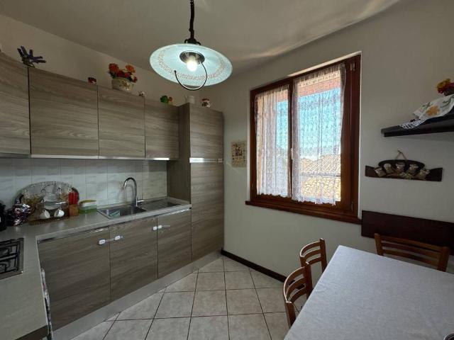 Appartamento in vendita a Rovetta BG
