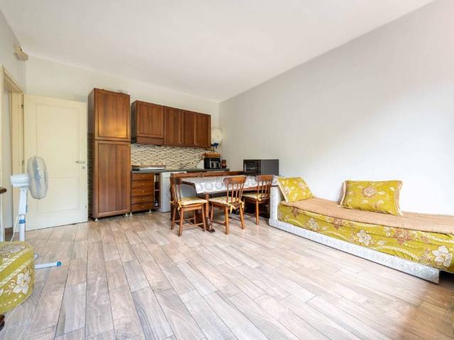 Appartamento in vendita a Rovellasca CO