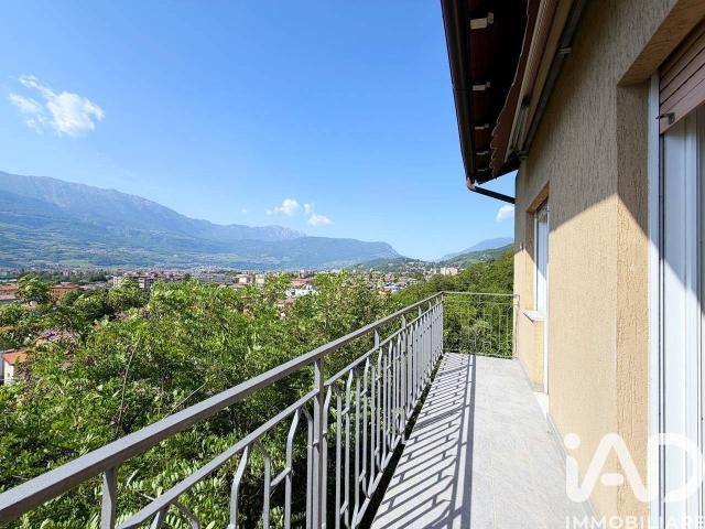 Appartamento in vendita a Rovereto