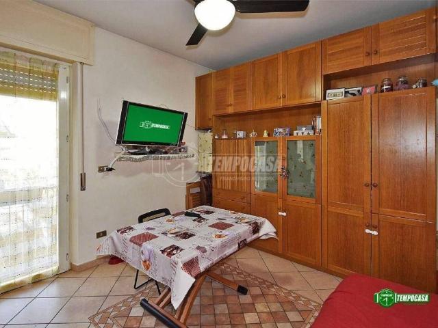 Appartamento in vendita a Rozzano MI
