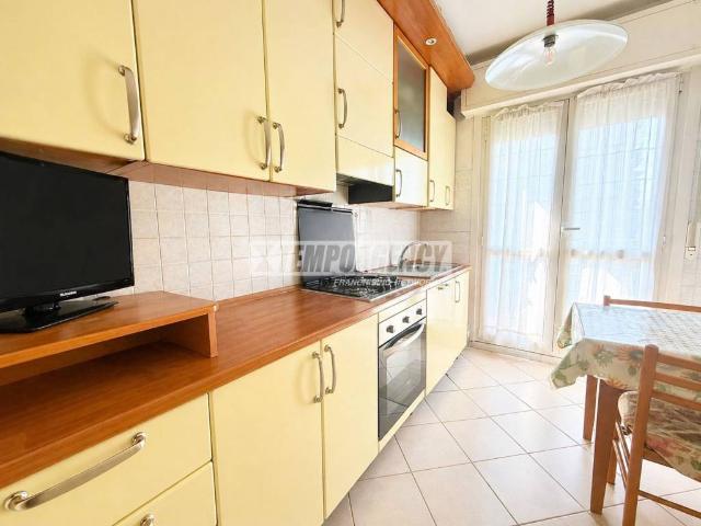 Appartamento in vendita a Rozzano MI