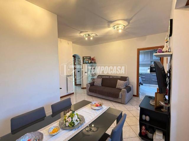 Appartamento in vendita a Rozzano MI