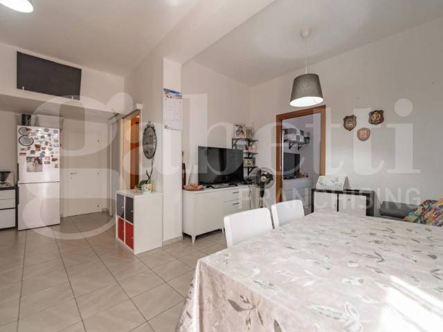Appartamento in vendita a Rozzano MI