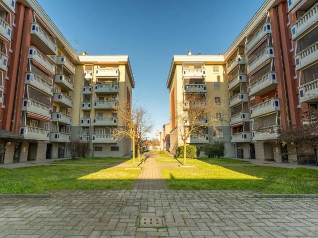Appartamento in vendita a Rozzano MI