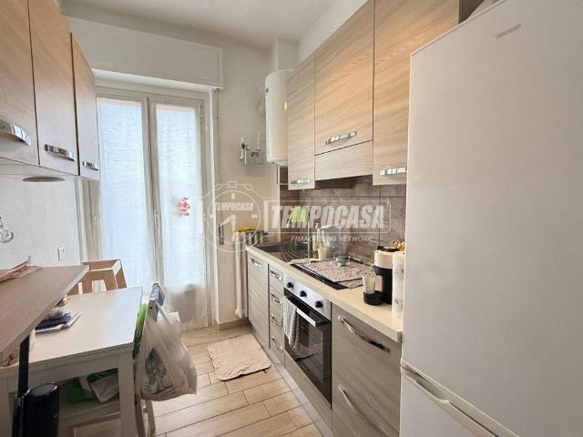 Appartamento in vendita a Rozzano MI