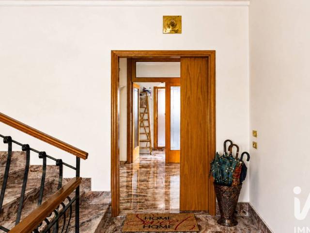 Appartamento in vendita a Staffolo AN