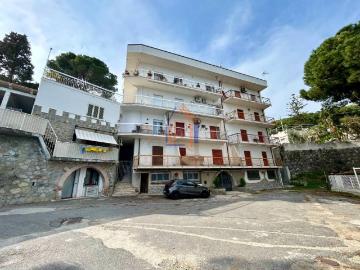Appartamento in vendita a Stalettì CZ