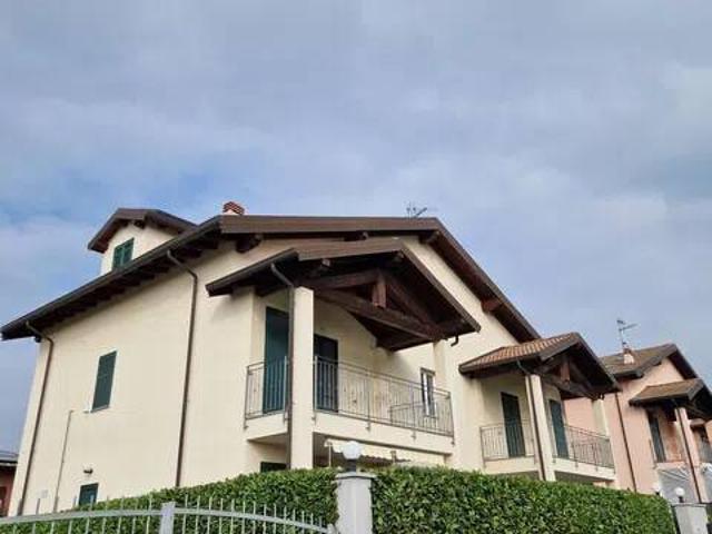Appartamento in vendita a Stazzano AL