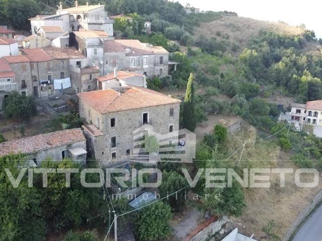 Appartamento in vendita a Stella Cilento SA