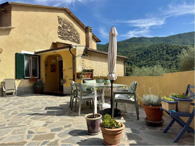 Appartamento in vendita a Stellanello SV