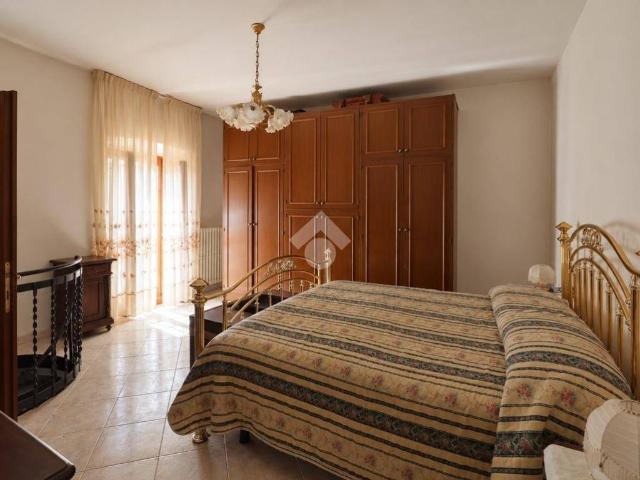 Appartamento in vendita a Stroncone TR