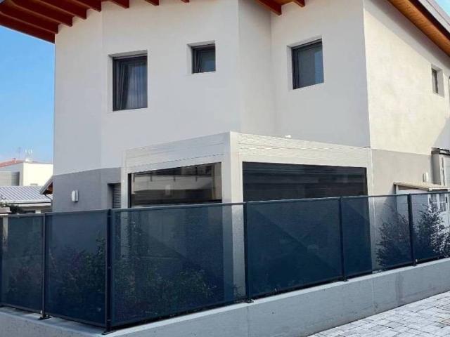 Appartamento in vendita a Bottanuco BG
