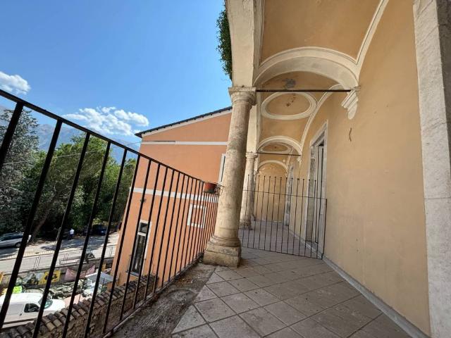 Appartamento in vendita a Sulmona AQ