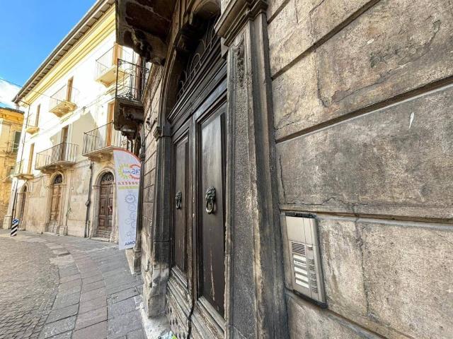 Appartamento in vendita a Sulmona AQ