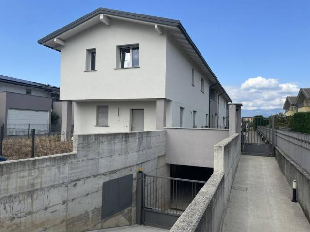 Appartamento in vendita a Sulbiate MB