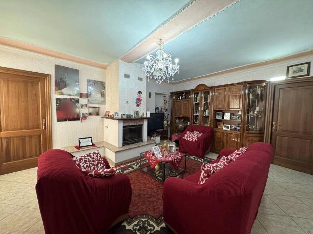 Appartamento in vendita a Susa TO