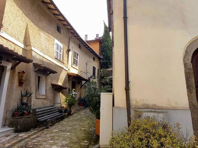 Appartamento in vendita a Supino FR
