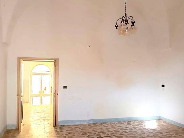 Appartamento in vendita a Surano LE