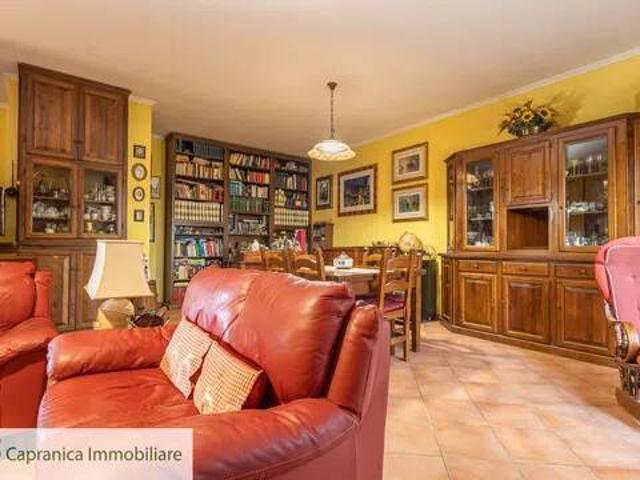 Appartamento in vendita a Sutri VT