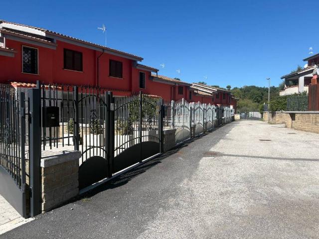 Appartamento in vendita a Sacrofano RM