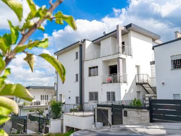 Appartamento in vendita a Sacrofano RM