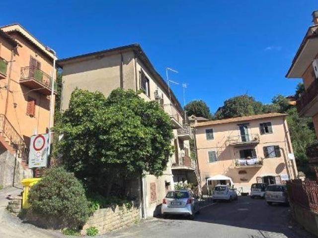 Appartamento in vendita a Sacrofano RM