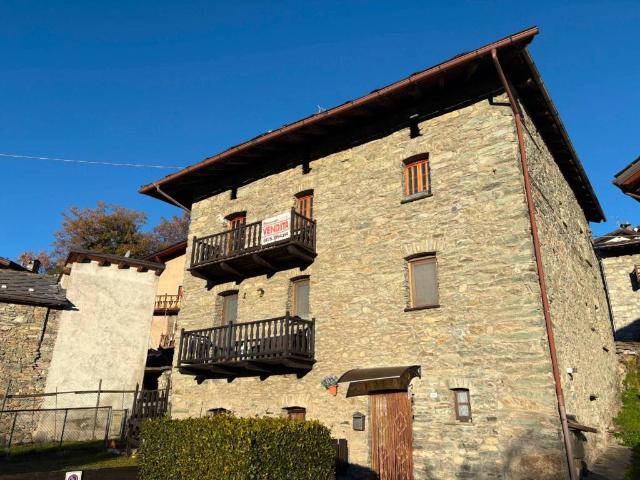 Appartamento in vendita a Saint Denis AO