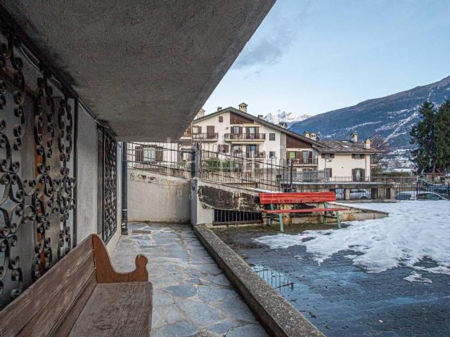 Appartamento in vendita a Saint Pierre AO