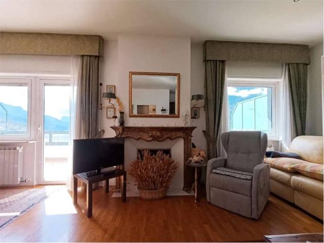 Appartamento in vendita a Saint Vincent AO