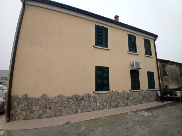 Appartamento in vendita a Salara RO