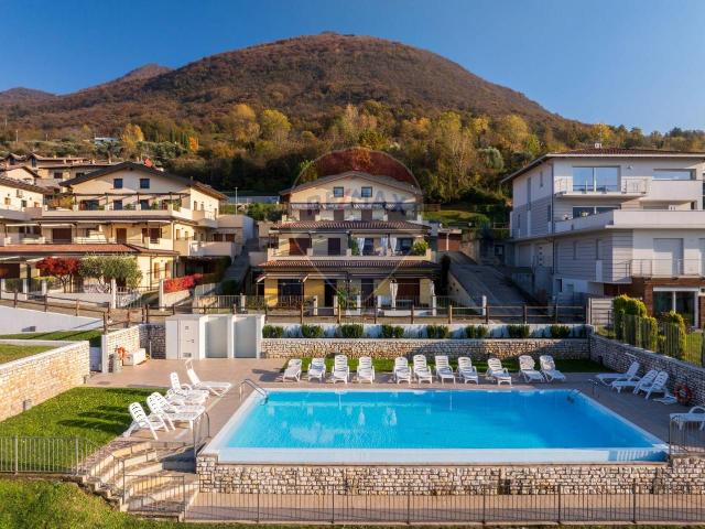 Appartamento in vendita a Sale Marasino