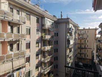 Appartamento in vendita a Salerno SA