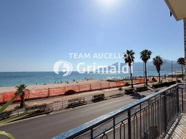 Appartamento in vendita a Salerno SA