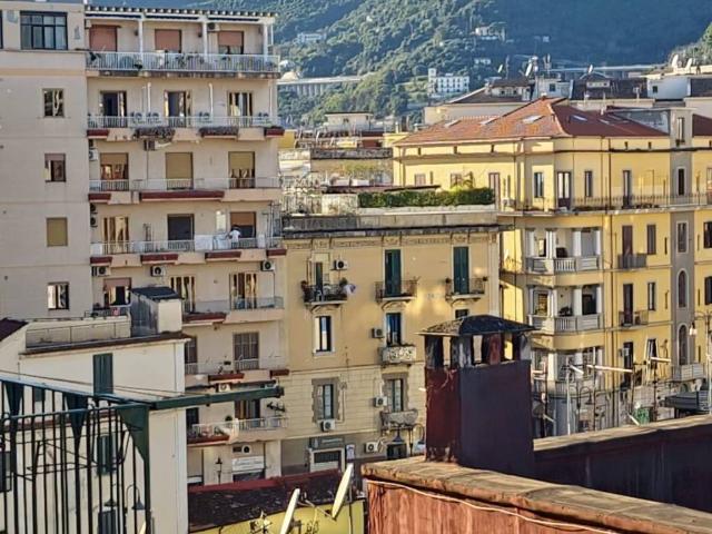 Appartamento in vendita a Salerno SA