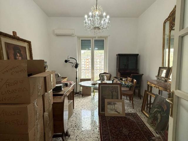 Appartamento in vendita a Salerno SA