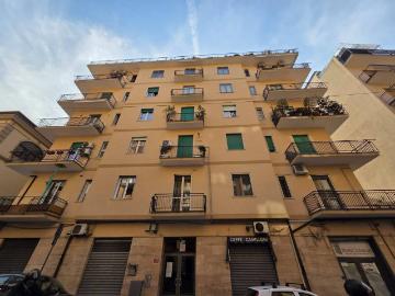 Appartamento in vendita a Salerno SA