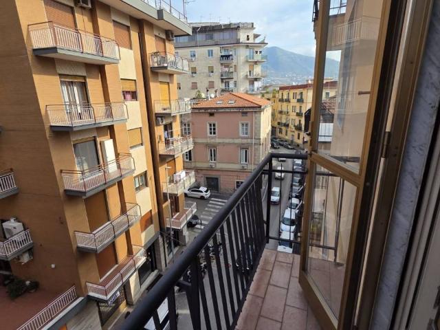 Appartamento in vendita a Salerno SA
