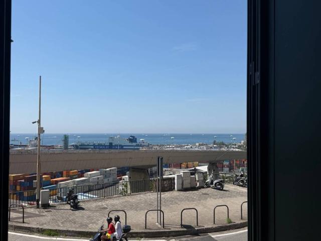 Appartamento in vendita a Salerno SA