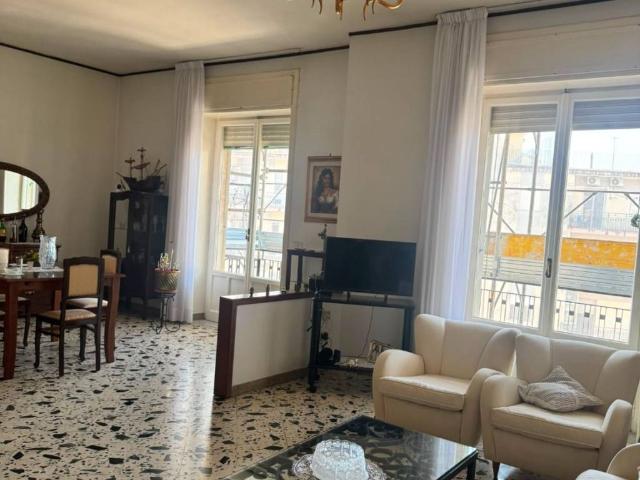 Appartamento in vendita a Salerno SA