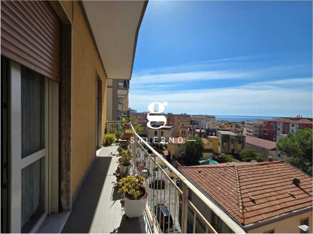 Appartamento in vendita a Salerno SA