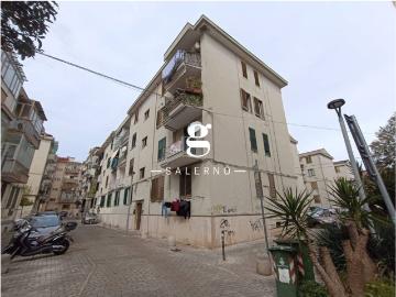 Appartamento in vendita a Salerno SA