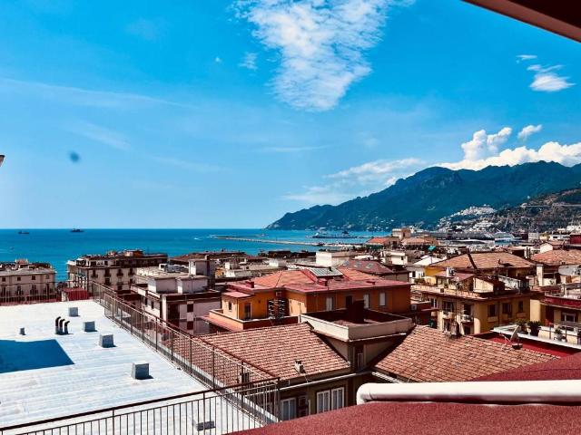 Appartamento in vendita a Salerno SA